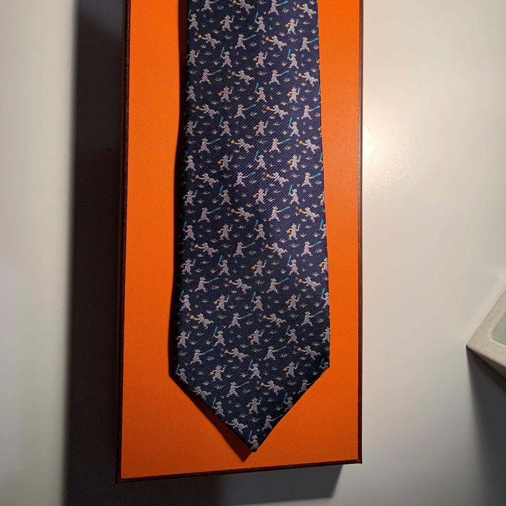 Hermès Paris, 100% Silk Tie